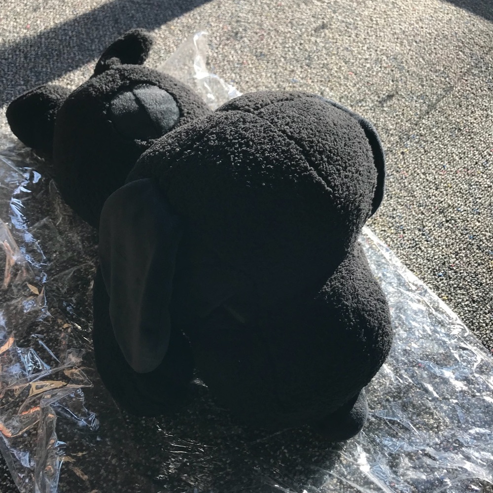 Kaws x peanuts large plush black